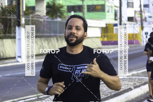 Buy your photos of the eventSantander Track & Field Run Series Celi - Etapa Aracaju on Fotop