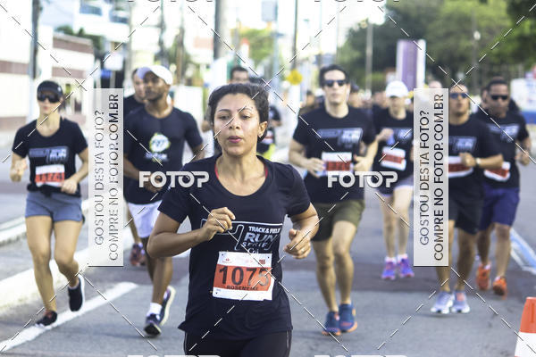 Buy your photos of the eventSantander Track & Field Run Series Celi - Etapa Aracaju on Fotop