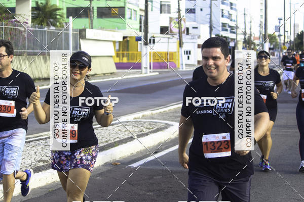 Buy your photos of the eventSantander Track & Field Run Series Celi - Etapa Aracaju on Fotop
