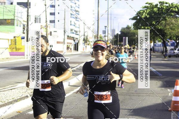 Buy your photos of the eventSantander Track & Field Run Series Celi - Etapa Aracaju on Fotop