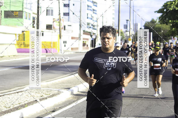 Buy your photos of the eventSantander Track & Field Run Series Celi - Etapa Aracaju on Fotop