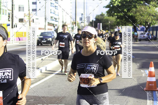 Buy your photos of the eventSantander Track & Field Run Series Celi - Etapa Aracaju on Fotop