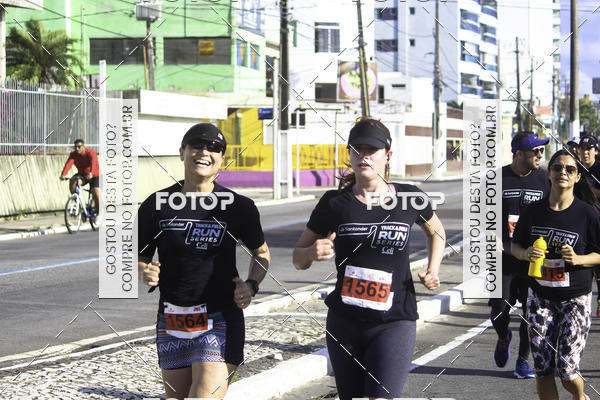 Buy your photos of the eventSantander Track & Field Run Series Celi - Etapa Aracaju on Fotop