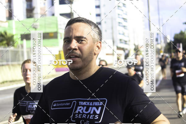 Buy your photos of the eventSantander Track & Field Run Series Celi - Etapa Aracaju on Fotop