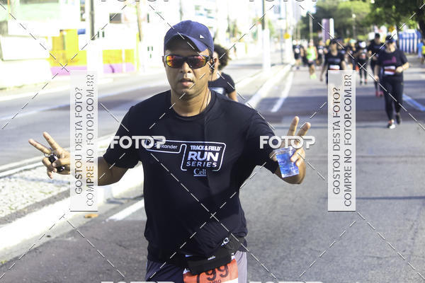 Buy your photos of the eventSantander Track & Field Run Series Celi - Etapa Aracaju on Fotop