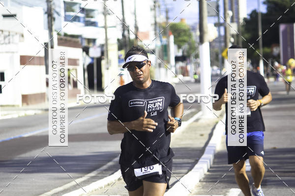 Buy your photos of the eventSantander Track & Field Run Series Celi - Etapa Aracaju on Fotop