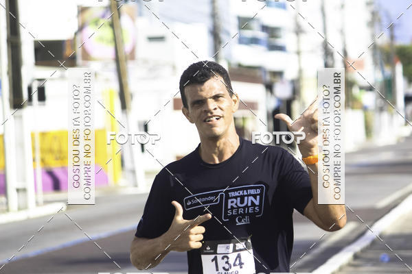 Buy your photos of the eventSantander Track & Field Run Series Celi - Etapa Aracaju on Fotop