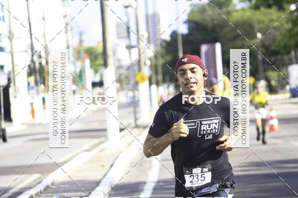 Buy your photos of the eventSantander Track & Field Run Series Celi - Etapa Aracaju on Fotop