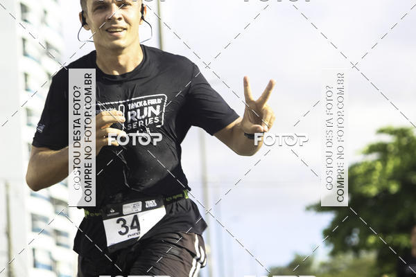 Buy your photos of the eventSantander Track & Field Run Series Celi - Etapa Aracaju on Fotop