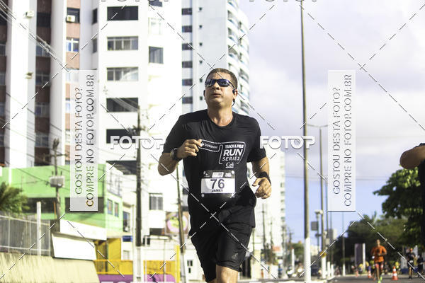 Buy your photos of the eventSantander Track & Field Run Series Celi - Etapa Aracaju on Fotop
