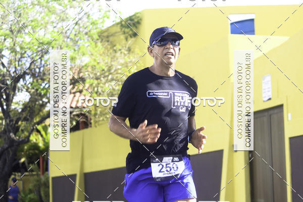Buy your photos of the eventSantander Track & Field Run Series Celi - Etapa Aracaju on Fotop