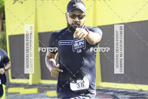 Buy your photos of the eventSantander Track & Field Run Series Celi - Etapa Aracaju on Fotop