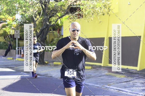 Buy your photos of the eventSantander Track & Field Run Series Celi - Etapa Aracaju on Fotop