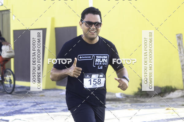 Buy your photos of the eventSantander Track & Field Run Series Celi - Etapa Aracaju on Fotop
