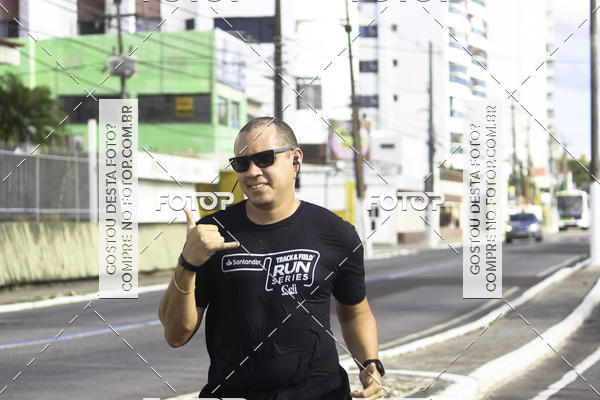 Buy your photos of the eventSantander Track & Field Run Series Celi - Etapa Aracaju on Fotop