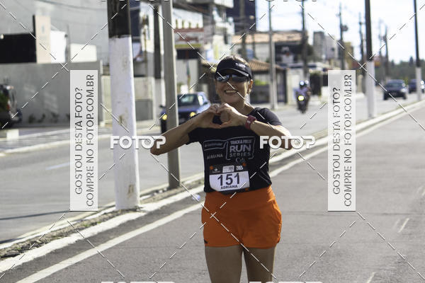Buy your photos of the eventSantander Track & Field Run Series Celi - Etapa Aracaju on Fotop