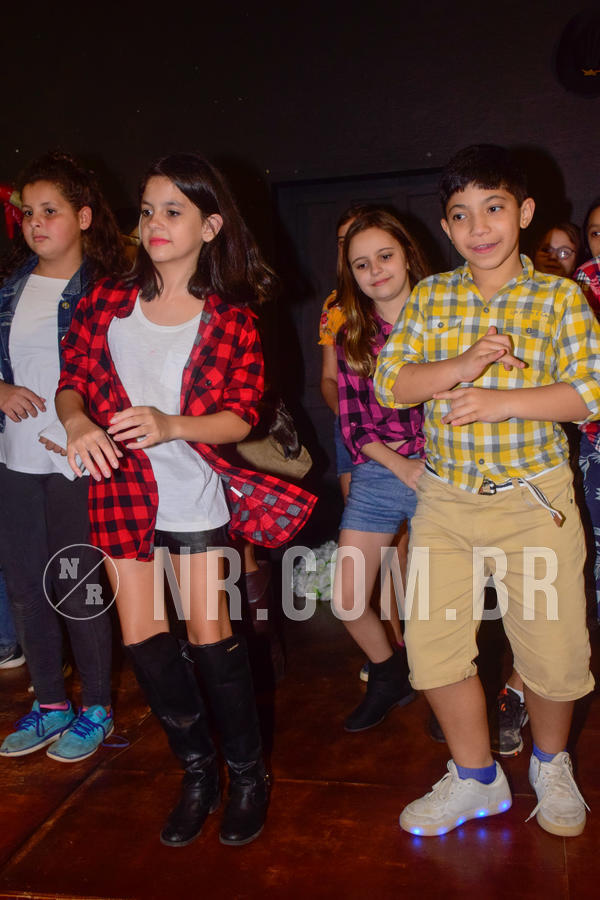 Buy your photos of the eventNR1 - English & Action - Petr�polis 26 a 28/09/18 on Fotop