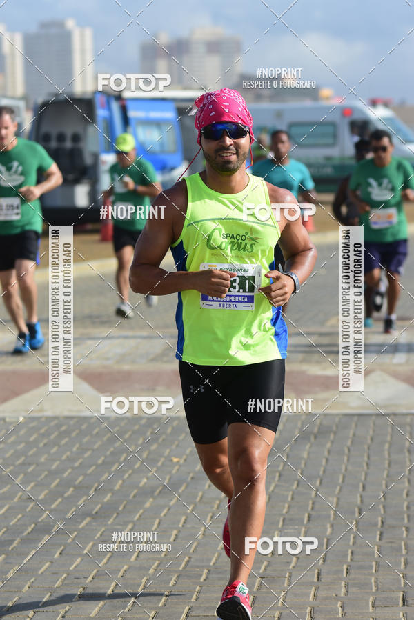 Compra tus fotos del eventoMaratona Petrobr�s de Revezamento - Salvador En Fotop