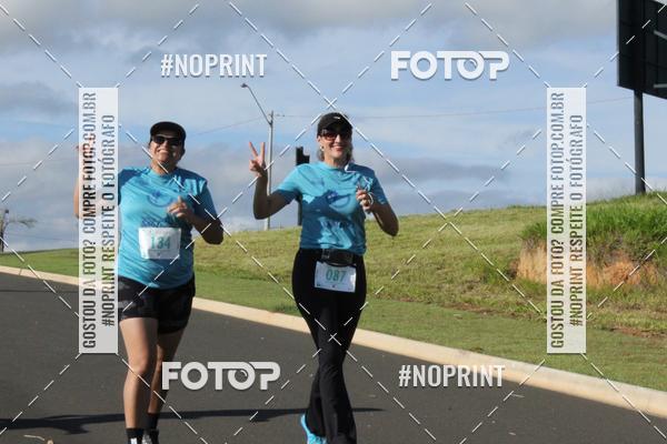 Buy your photos of the event2� Corrida e Caminhada de Fim de Ano de Salto de Pirapora on Fotop