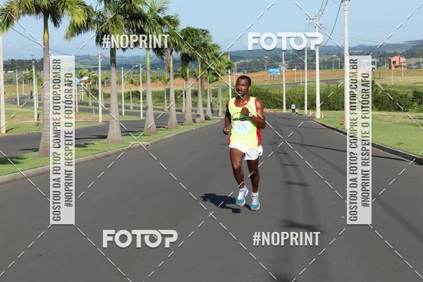 Buy your photos of the event2� Corrida e Caminhada de Fim de Ano de Salto de Pirapora on Fotop