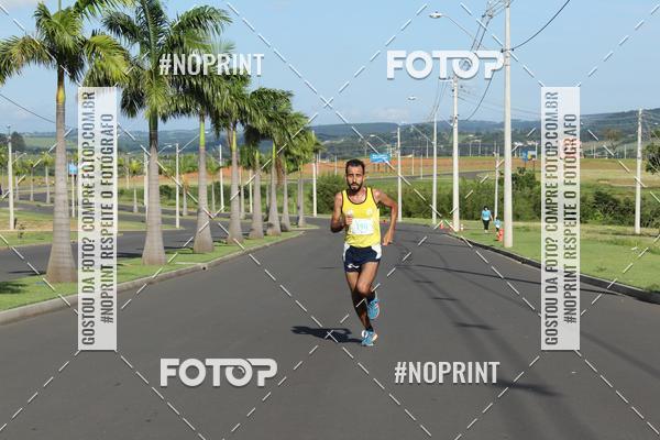 Buy your photos of the event2� Corrida e Caminhada de Fim de Ano de Salto de Pirapora on Fotop