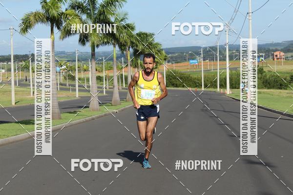 Buy your photos of the event2� Corrida e Caminhada de Fim de Ano de Salto de Pirapora on Fotop