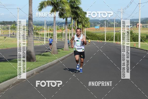 Buy your photos of the event2� Corrida e Caminhada de Fim de Ano de Salto de Pirapora on Fotop