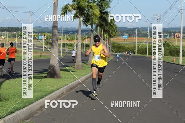 Buy your photos of the event2� Corrida e Caminhada de Fim de Ano de Salto de Pirapora on Fotop