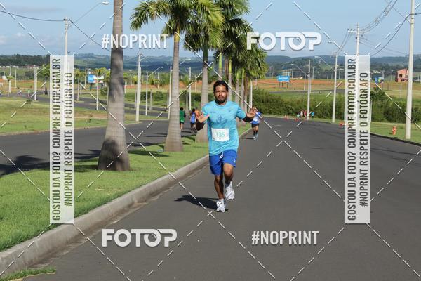 Buy your photos of the event2� Corrida e Caminhada de Fim de Ano de Salto de Pirapora on Fotop