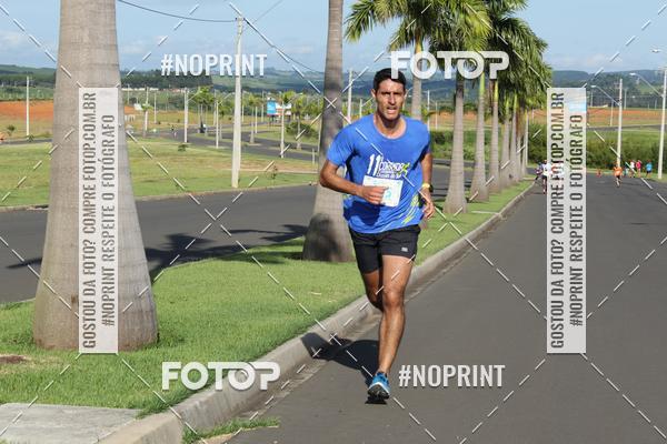Buy your photos of the event2� Corrida e Caminhada de Fim de Ano de Salto de Pirapora on Fotop