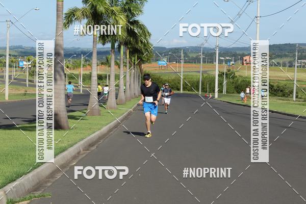Buy your photos of the event2� Corrida e Caminhada de Fim de Ano de Salto de Pirapora on Fotop