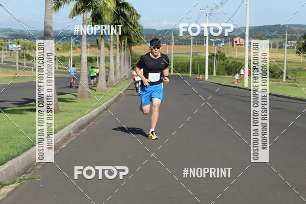 Buy your photos of the event2� Corrida e Caminhada de Fim de Ano de Salto de Pirapora on Fotop