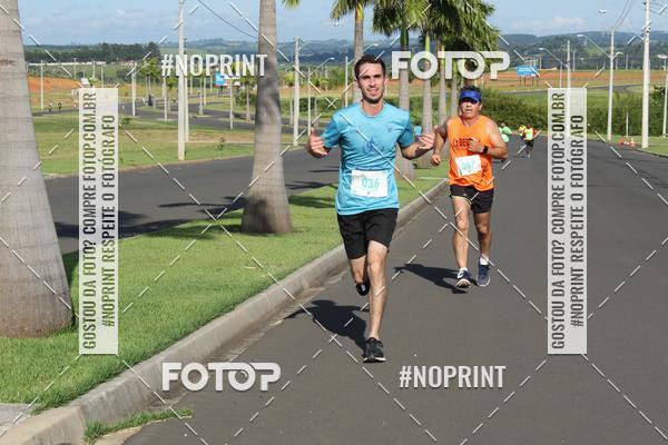 Buy your photos of the event2� Corrida e Caminhada de Fim de Ano de Salto de Pirapora on Fotop