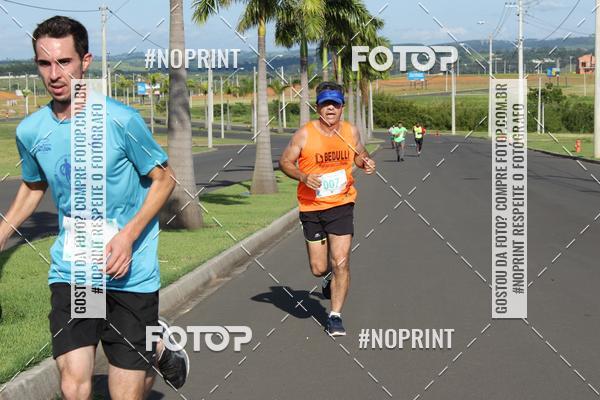 Buy your photos of the event2� Corrida e Caminhada de Fim de Ano de Salto de Pirapora on Fotop