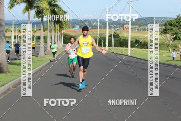 Buy your photos of the event2� Corrida e Caminhada de Fim de Ano de Salto de Pirapora on Fotop