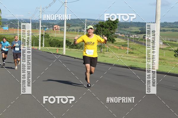 Buy your photos of the event2� Corrida e Caminhada de Fim de Ano de Salto de Pirapora on Fotop