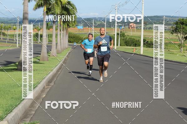 Buy your photos of the event2� Corrida e Caminhada de Fim de Ano de Salto de Pirapora on Fotop