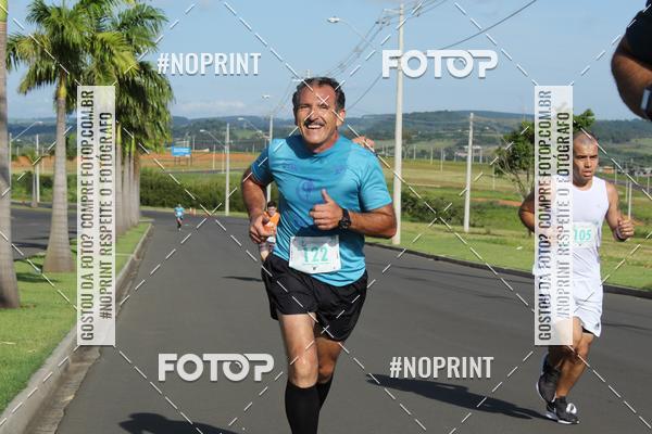 Buy your photos of the event2� Corrida e Caminhada de Fim de Ano de Salto de Pirapora on Fotop