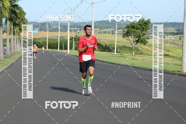 Buy your photos of the event2� Corrida e Caminhada de Fim de Ano de Salto de Pirapora on Fotop