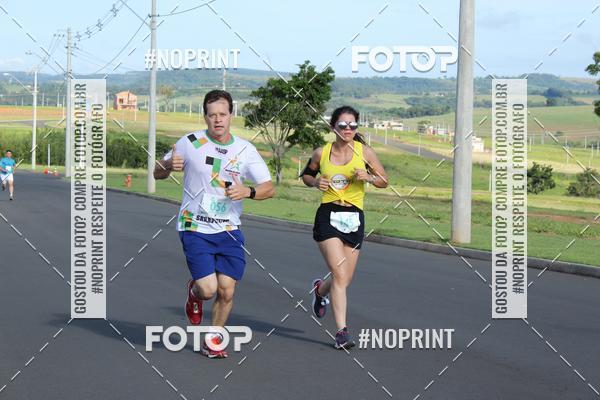 Buy your photos of the event2� Corrida e Caminhada de Fim de Ano de Salto de Pirapora on Fotop