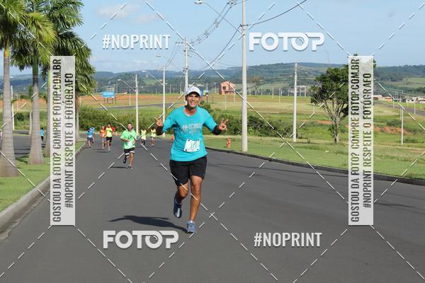 Buy your photos of the event2� Corrida e Caminhada de Fim de Ano de Salto de Pirapora on Fotop