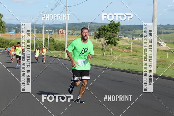 Buy your photos of the event2� Corrida e Caminhada de Fim de Ano de Salto de Pirapora on Fotop