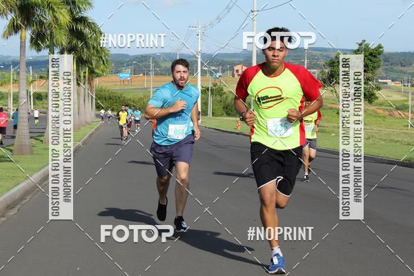 Buy your photos of the event2� Corrida e Caminhada de Fim de Ano de Salto de Pirapora on Fotop