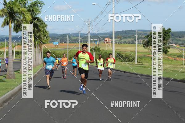 Buy your photos of the event2� Corrida e Caminhada de Fim de Ano de Salto de Pirapora on Fotop