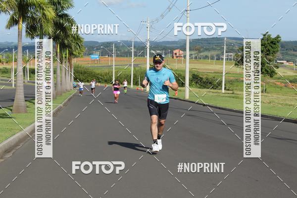 Buy your photos of the event2� Corrida e Caminhada de Fim de Ano de Salto de Pirapora on Fotop