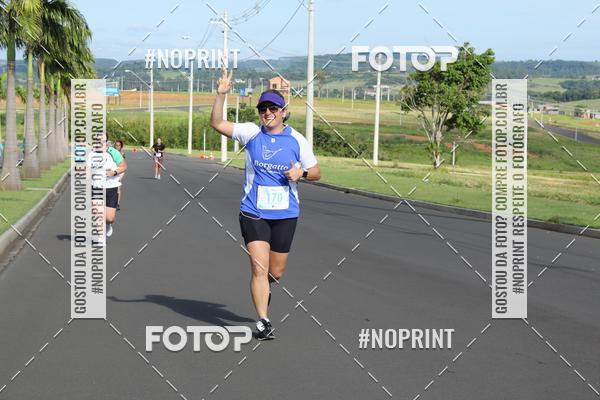 Buy your photos of the event2� Corrida e Caminhada de Fim de Ano de Salto de Pirapora on Fotop