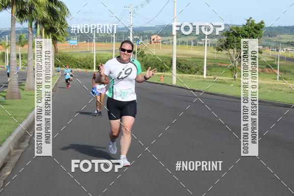 Buy your photos of the event2� Corrida e Caminhada de Fim de Ano de Salto de Pirapora on Fotop