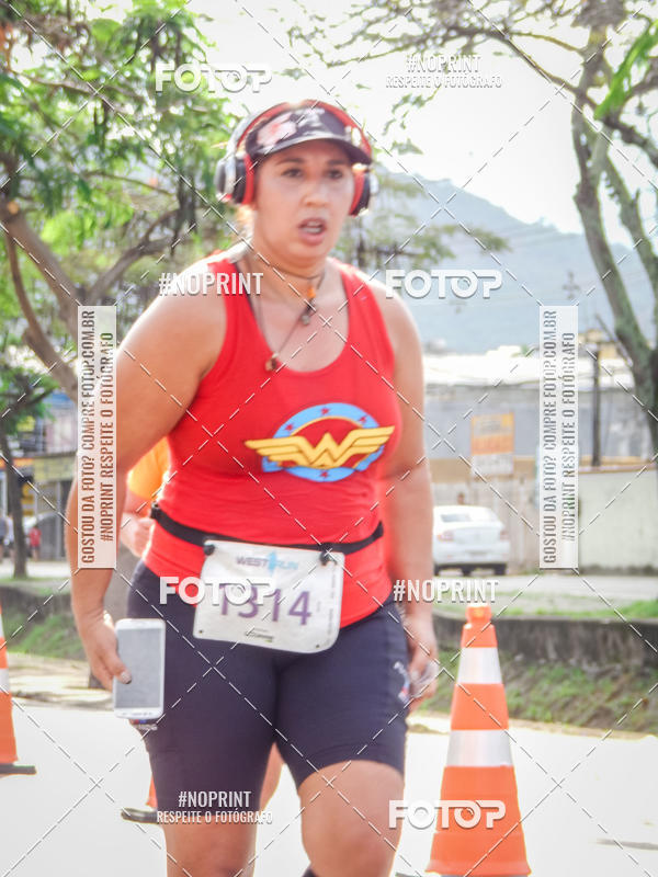 Buy your photos of the eventWest Run on Fotop