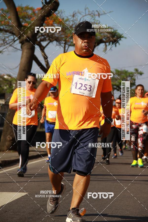 Buy your photos of the eventWest Run on Fotop