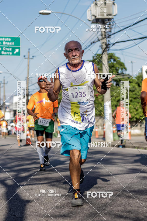Buy your photos of the eventWest Run on Fotop
